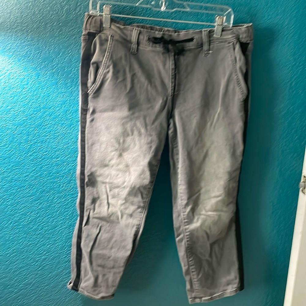 Gray denim ankle pants, Torrid size 0, pull on, elastic waist with tie detail.